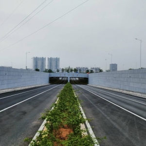 西宁广富石材某路面铺设